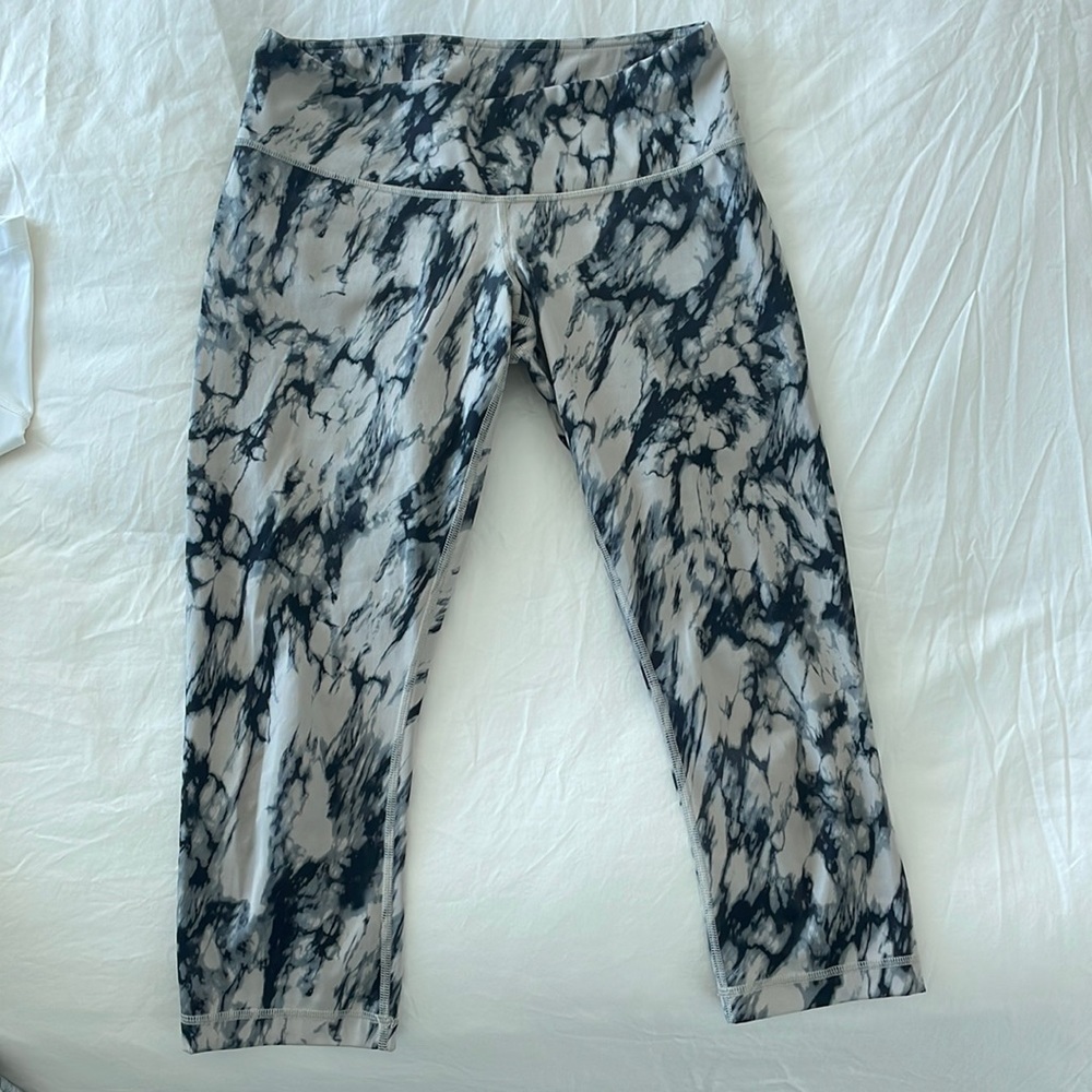 Lululemon Cropped Leggings Tie Dye